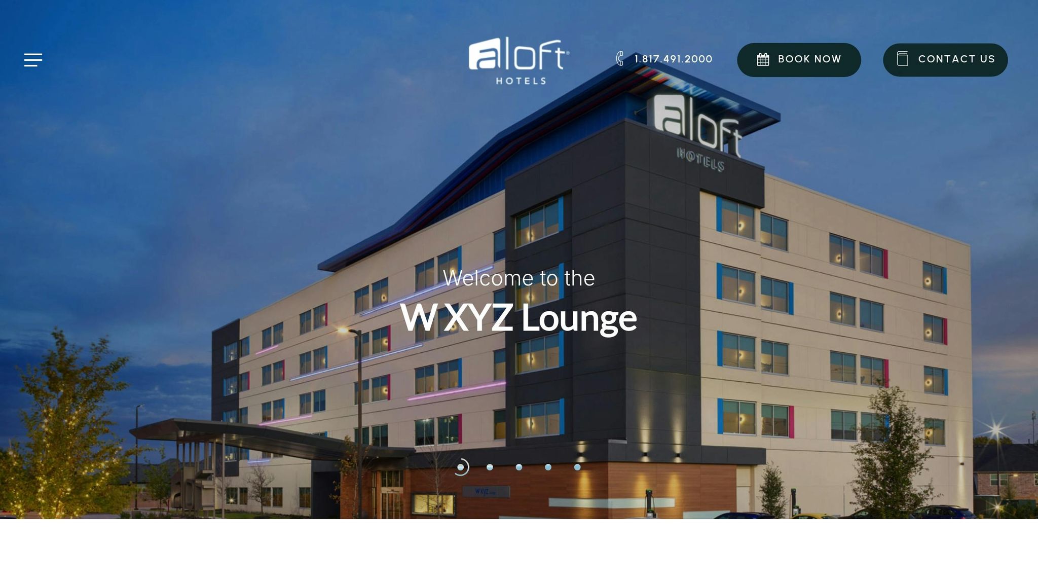 W XYZ Lounge