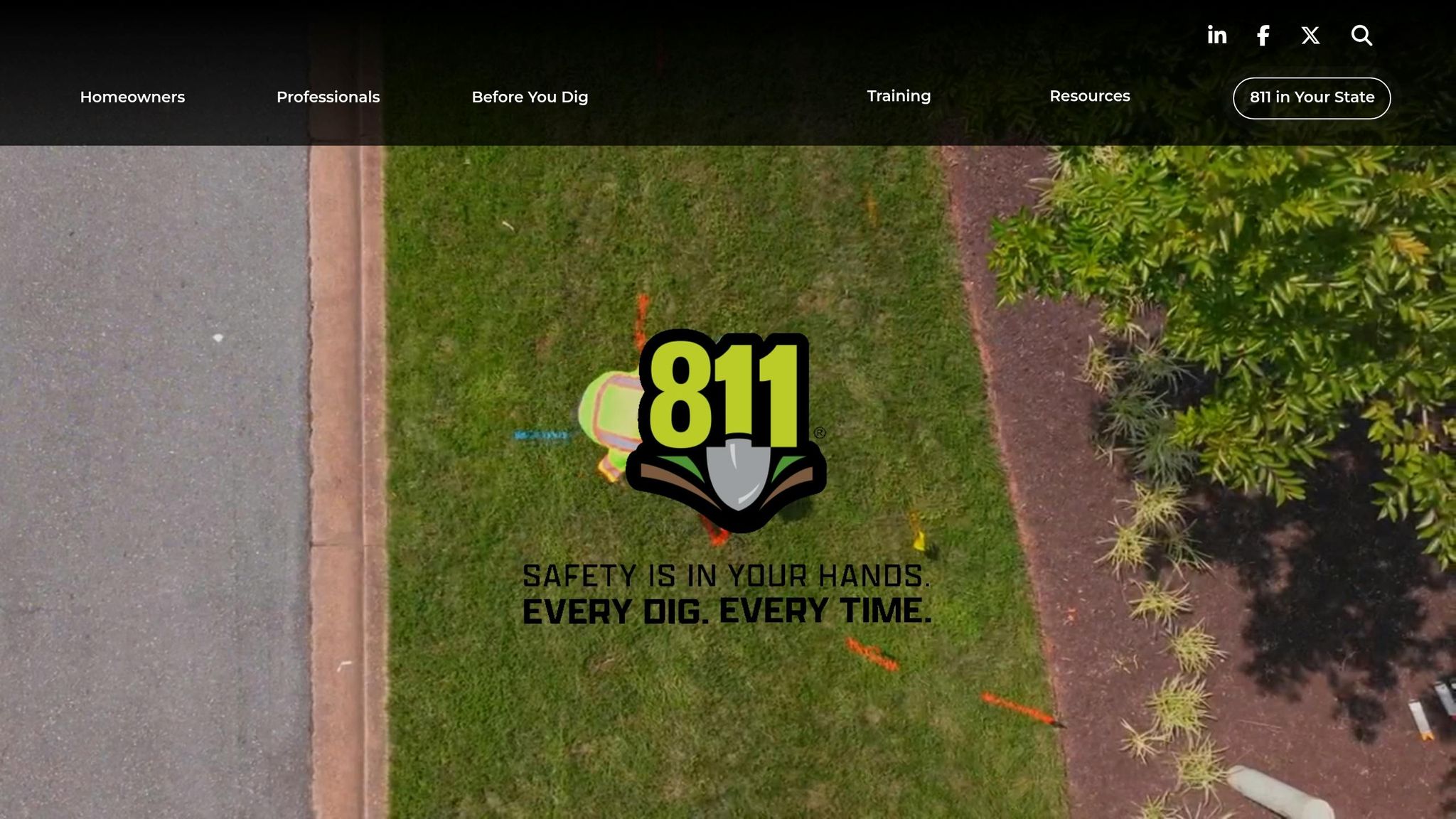 811